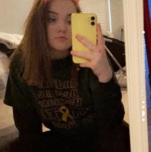 Meet your Posher, Caydence